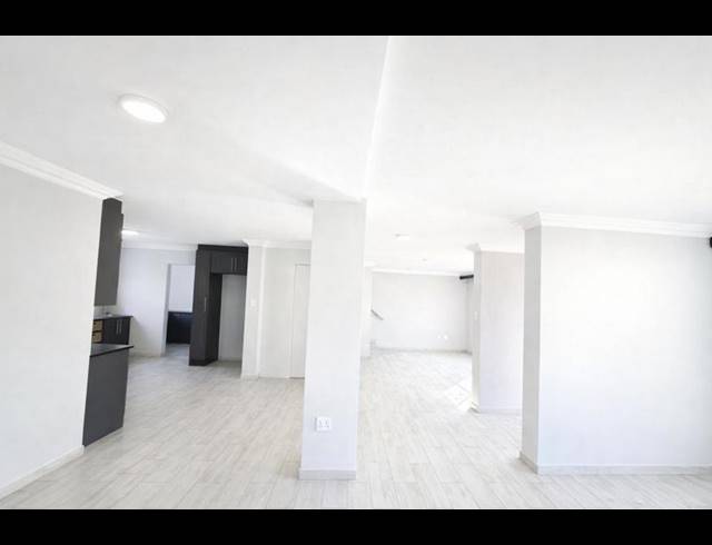 5 BEDROOM HOUSE FOR SALE IN ANNLIN